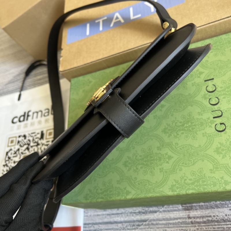 Gvc*1 waist chest packs